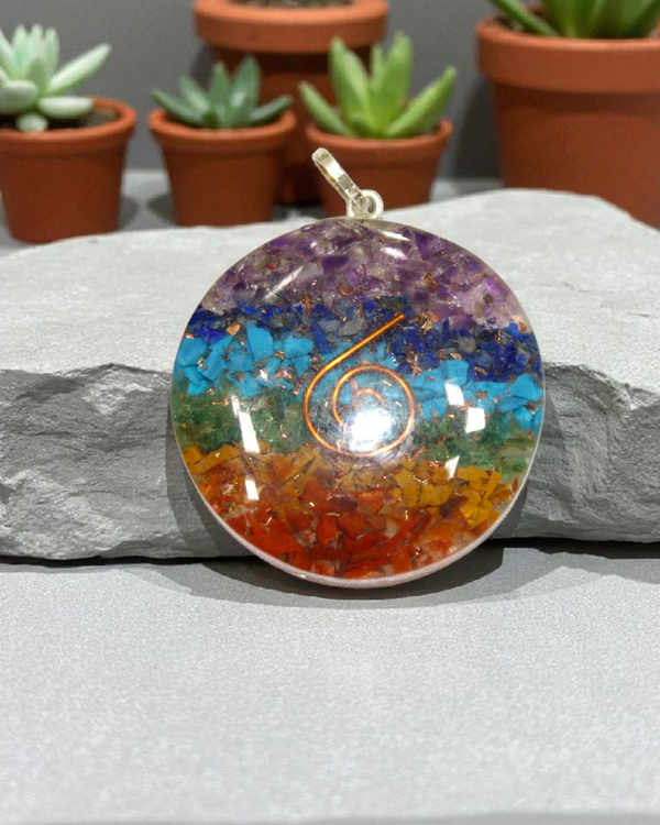 7 Chakra Orgonite Pendant – Healing Energy & Balance Necklace