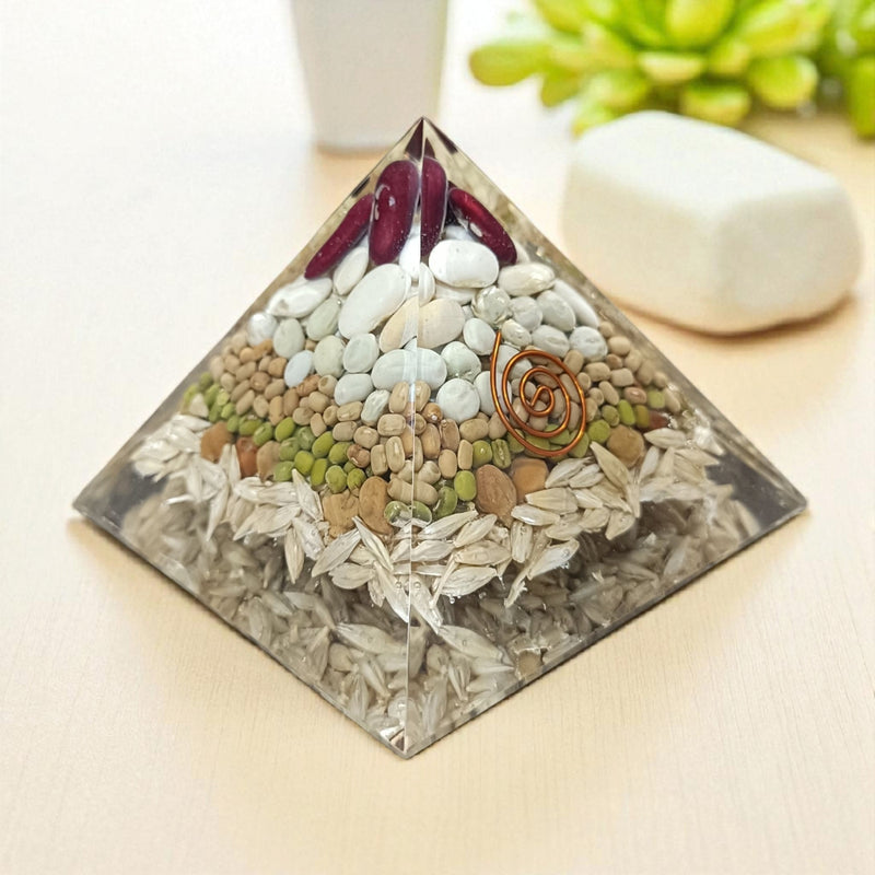 Annapurna Orgonite Pyramid for Wealth, Prosperity & Positive Energy – Crystal Healing Vastu Pyramid